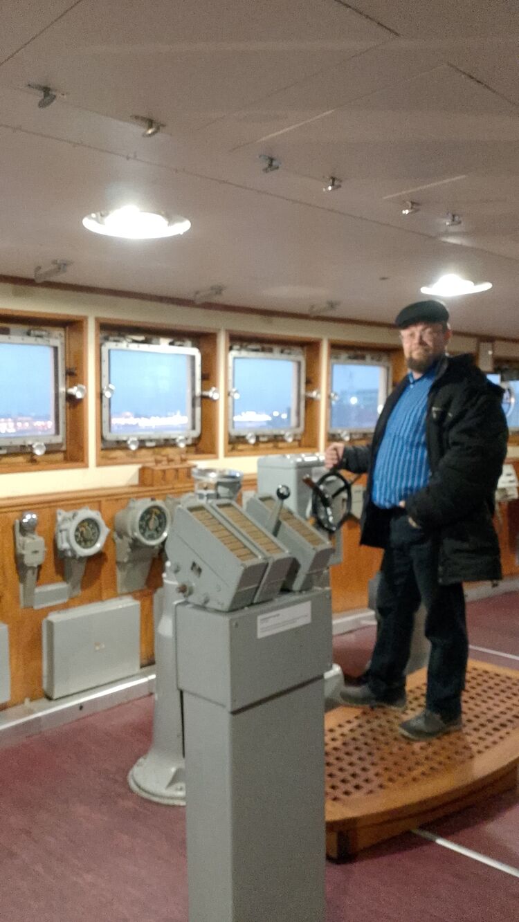  54731654  , 51 ,    -