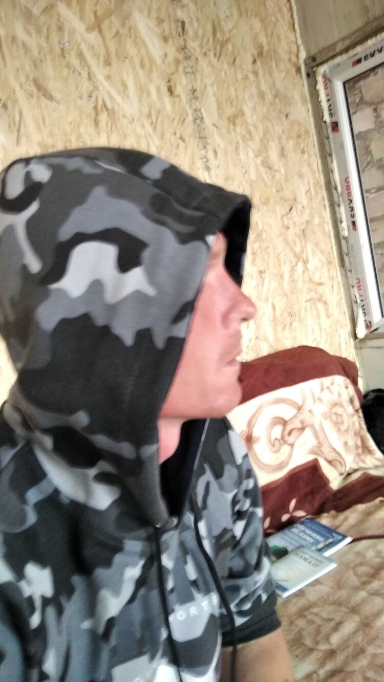  ,   Andrei, 32 ,   ,   