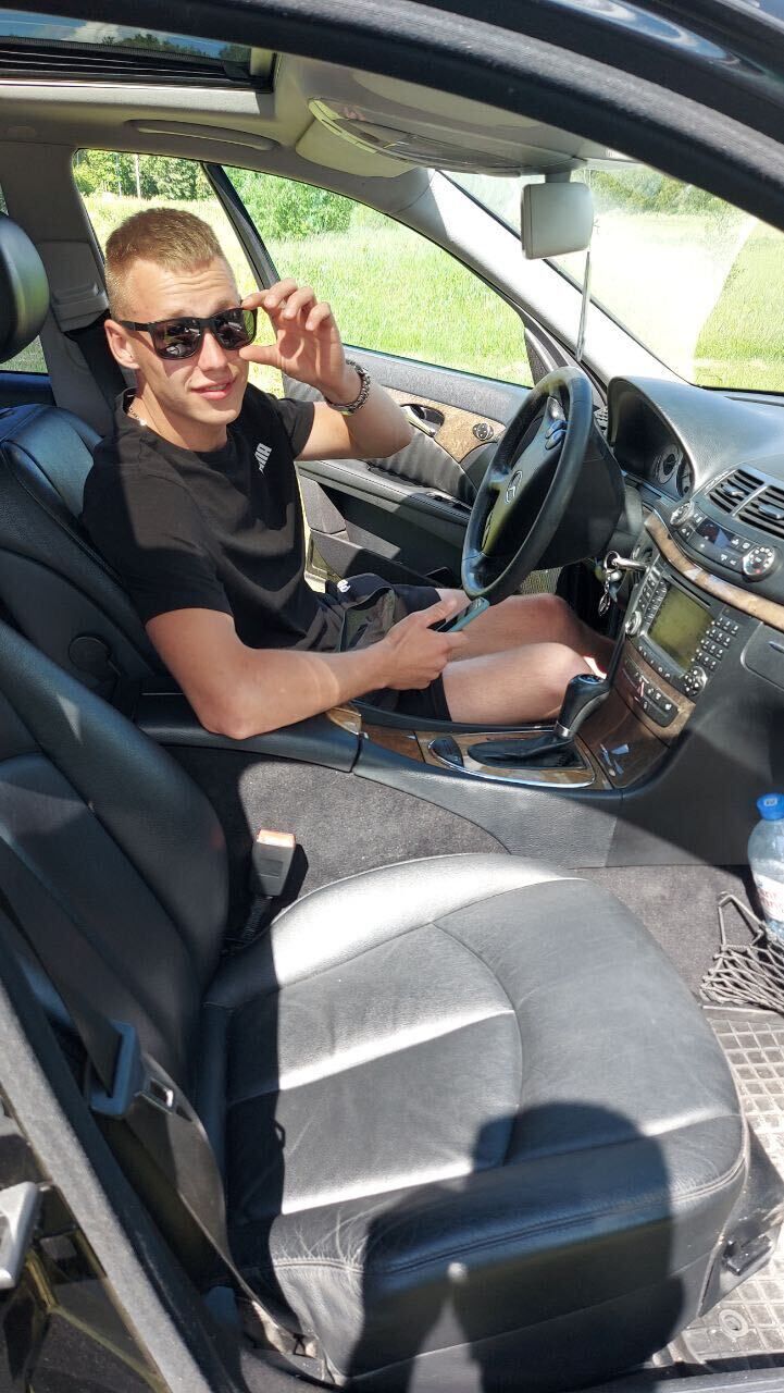 ,   , 28 ,   ,   