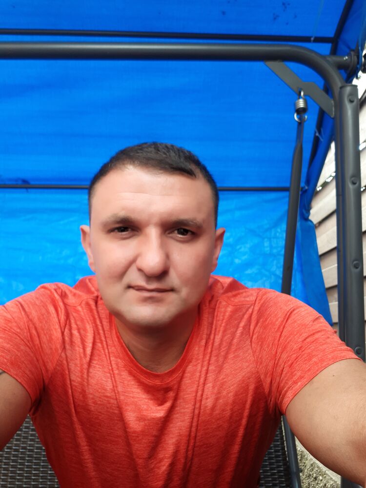  48385734  Michail, 45 ,    Sangerhausen