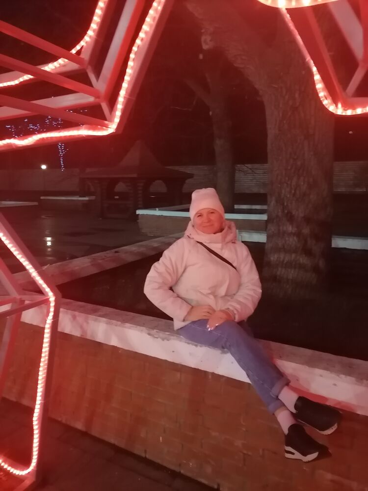  54444904  Tatiana, 51 ,    