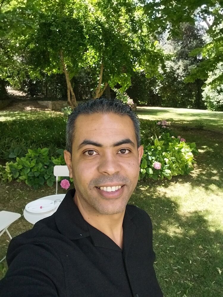  Helmond,   MorthyAmr, 40 ,  