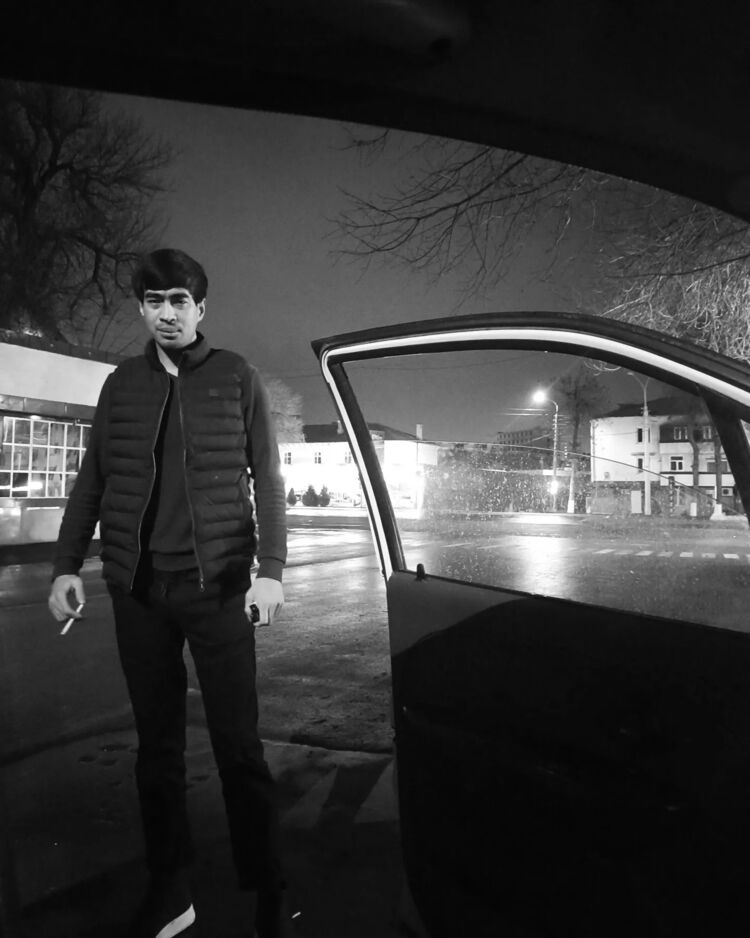 ���� 40410614 ������� Botiroovich, 30 ���, ���� ���������� � ��������