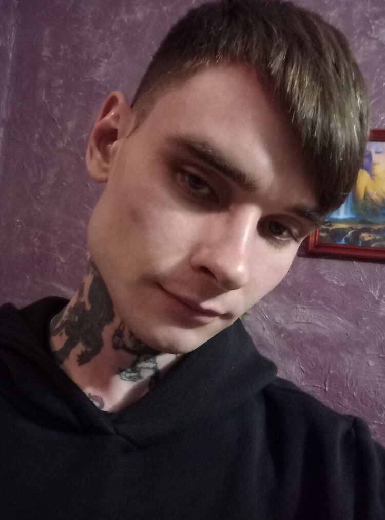  ,   Andrew, 27 ,   ,   