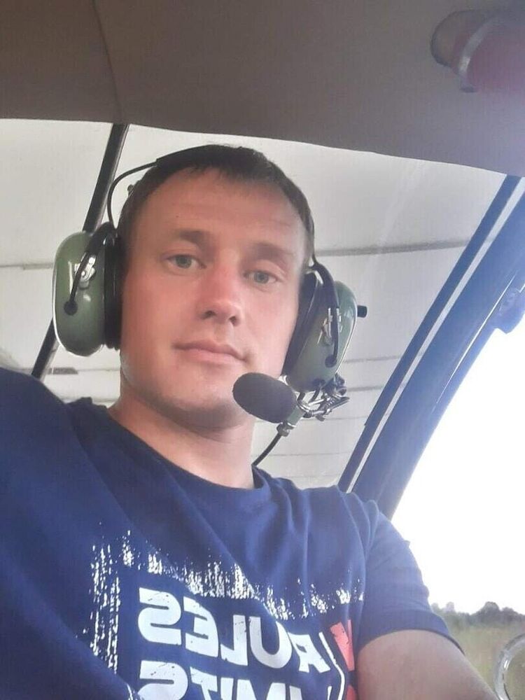  ,   Andrei, 37 ,   ,   , c 