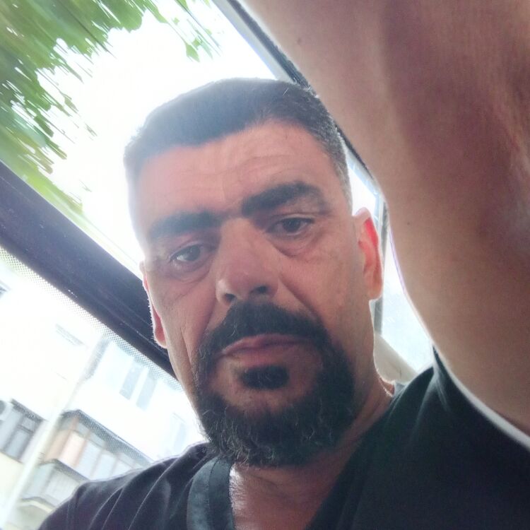  ,   Tarik, 48 ,   ,   