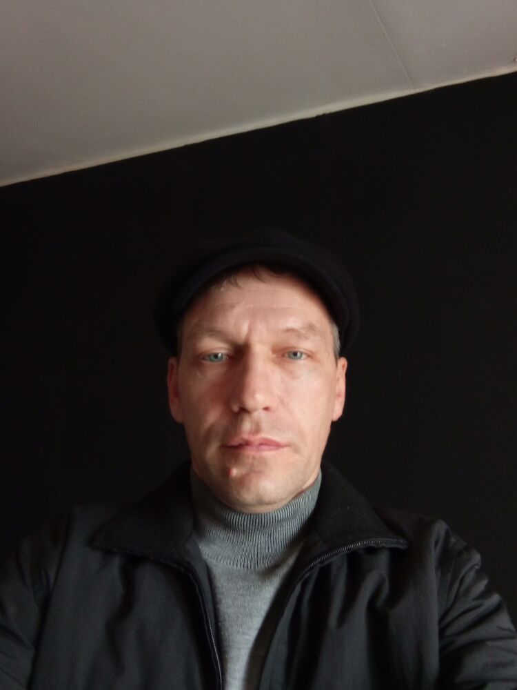  33513724  , 46 ,    