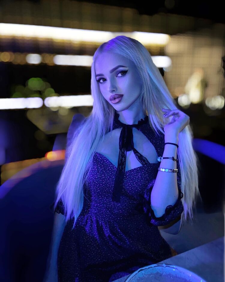  ,   , 28 ,     , c 