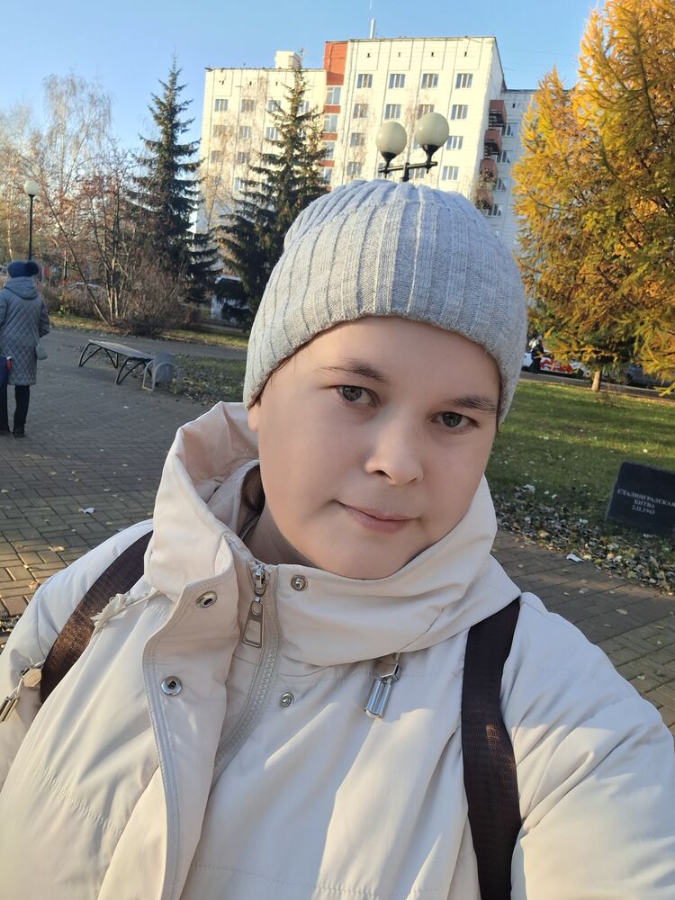  54336004  Venera, 26 ,    