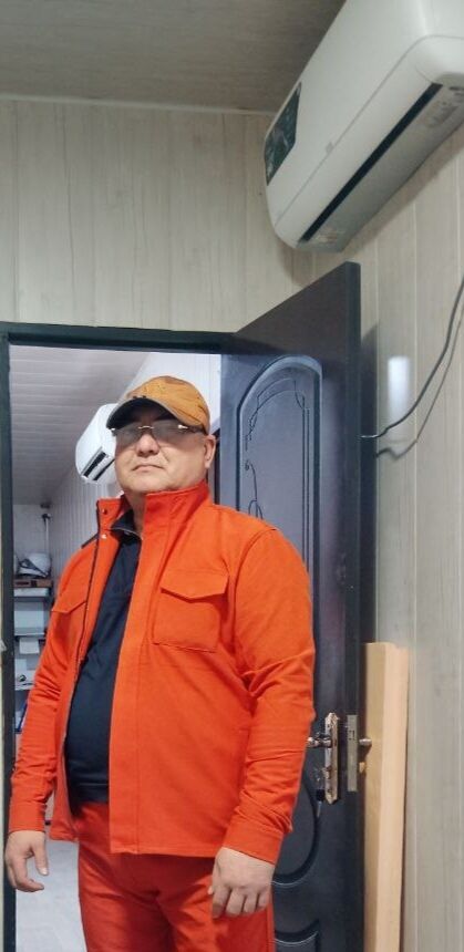 ���� 56191904 ������� Iqbol, 52 ����, ���� ���������� � ��������