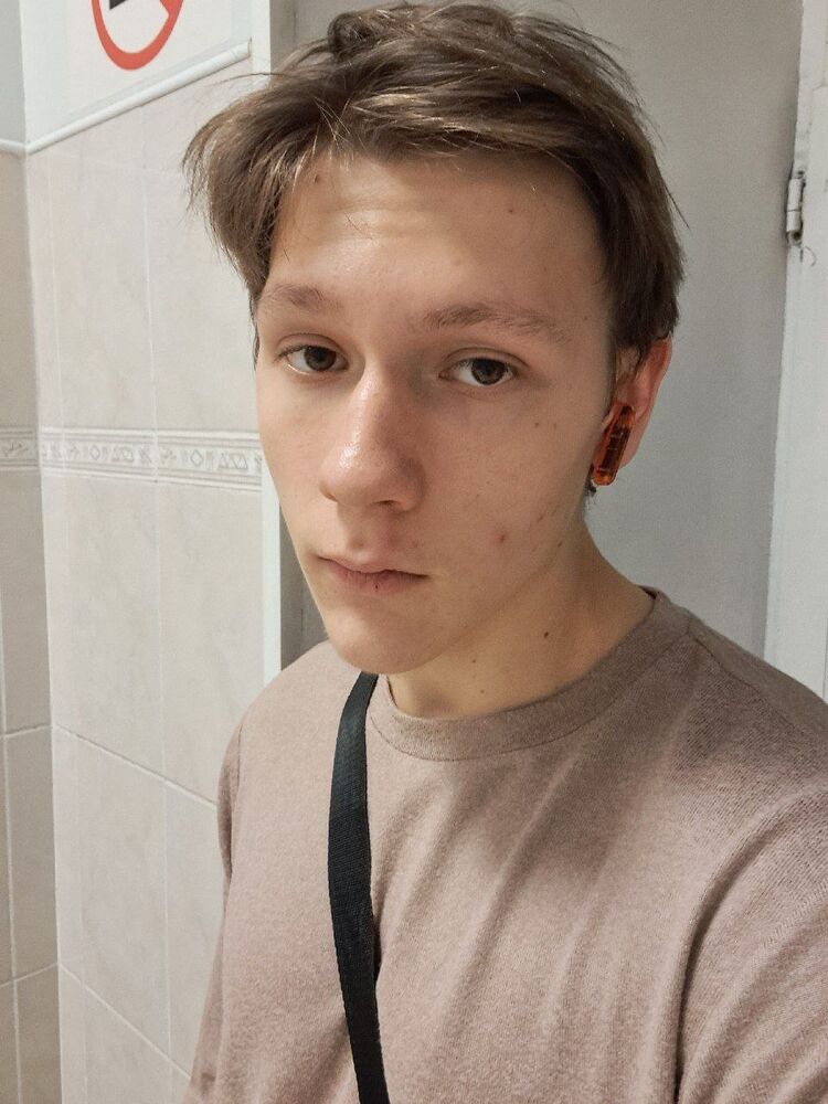  42227224  , 20 ,    