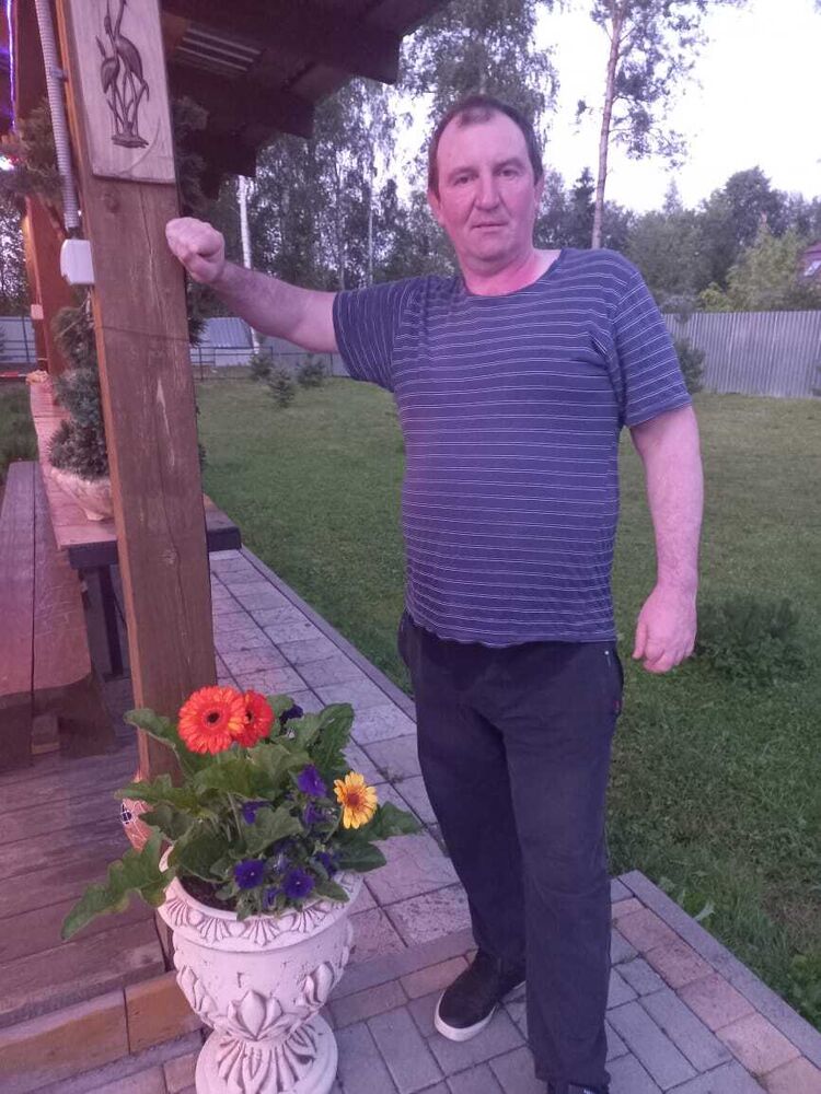  41165114  Andrey, 52 ,    