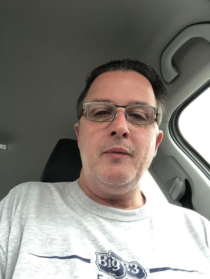  48398044  Larry Stuart, 58 ,    Goddard
