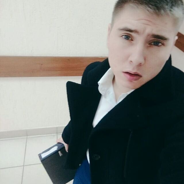  21874904  Kitas, 32 ,    