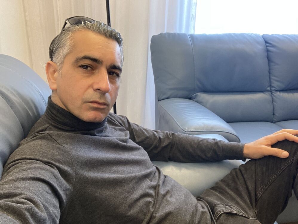  34834724  Rafael, 46 ,    Ramat Gan