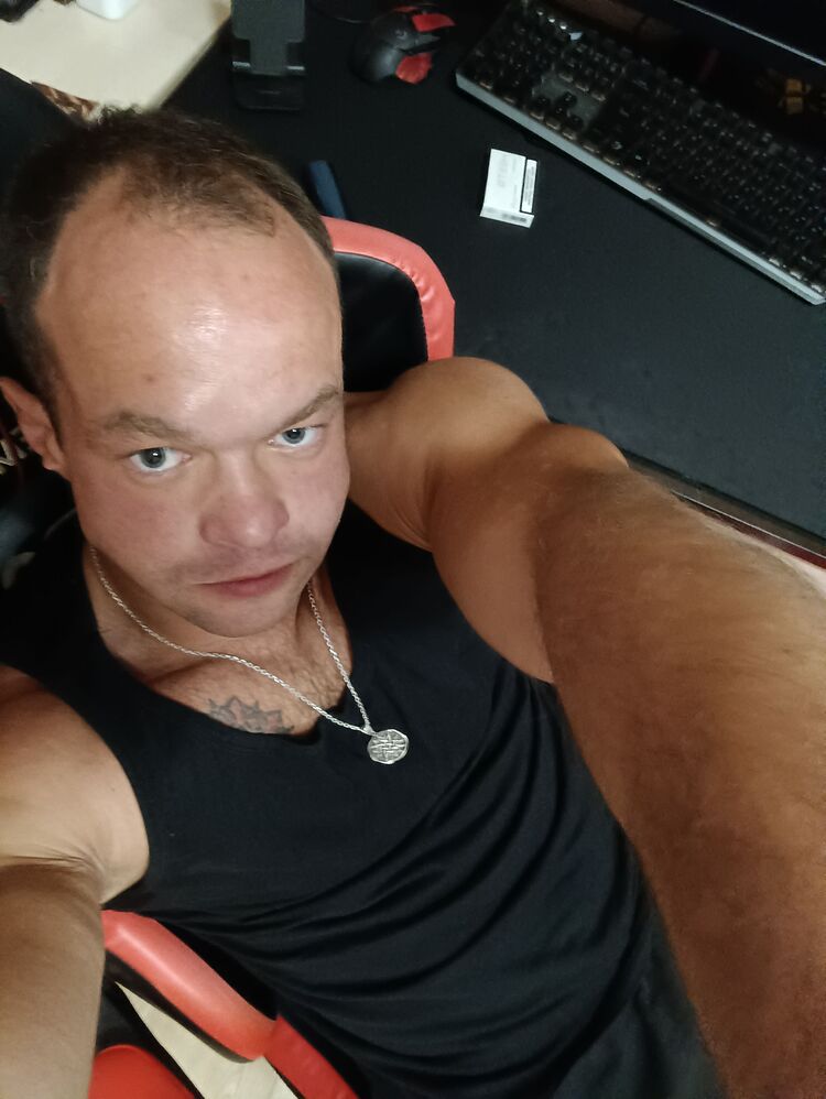  52901794  Lewd Fox, 30 ,    