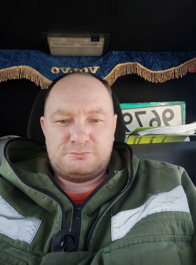  43560484  , 39 ,    