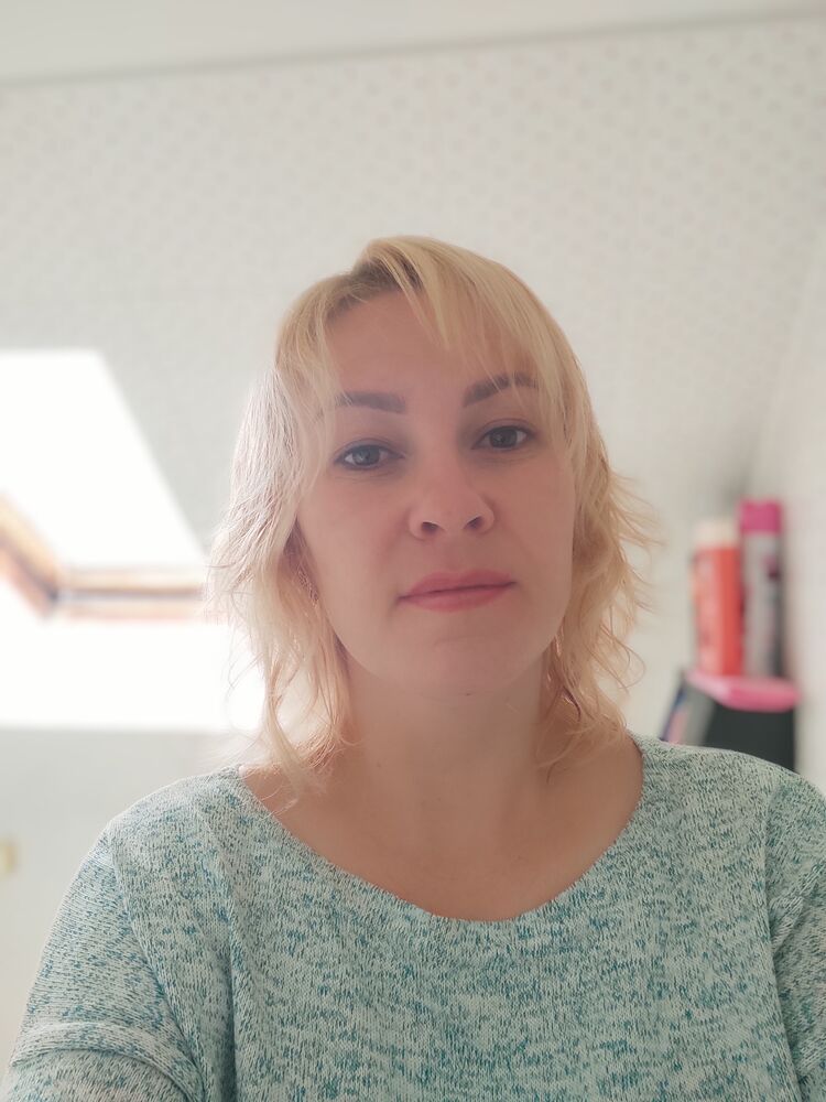  Ustka,   Valentyna, 43 ,   ,   , 