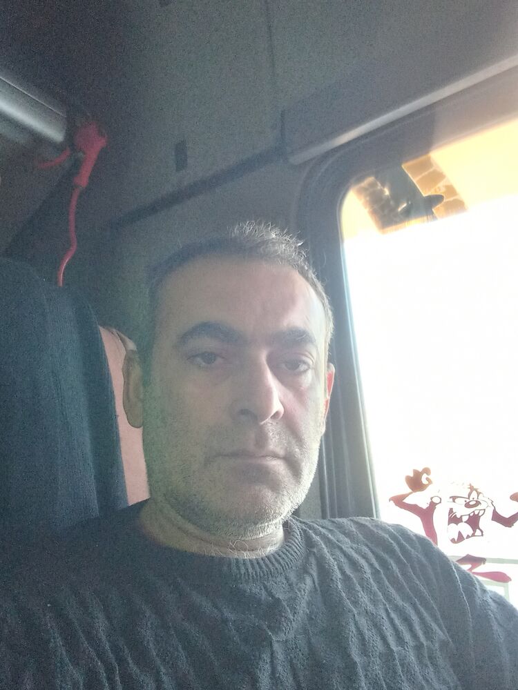  47310674  Mehmet can, 46 ,    