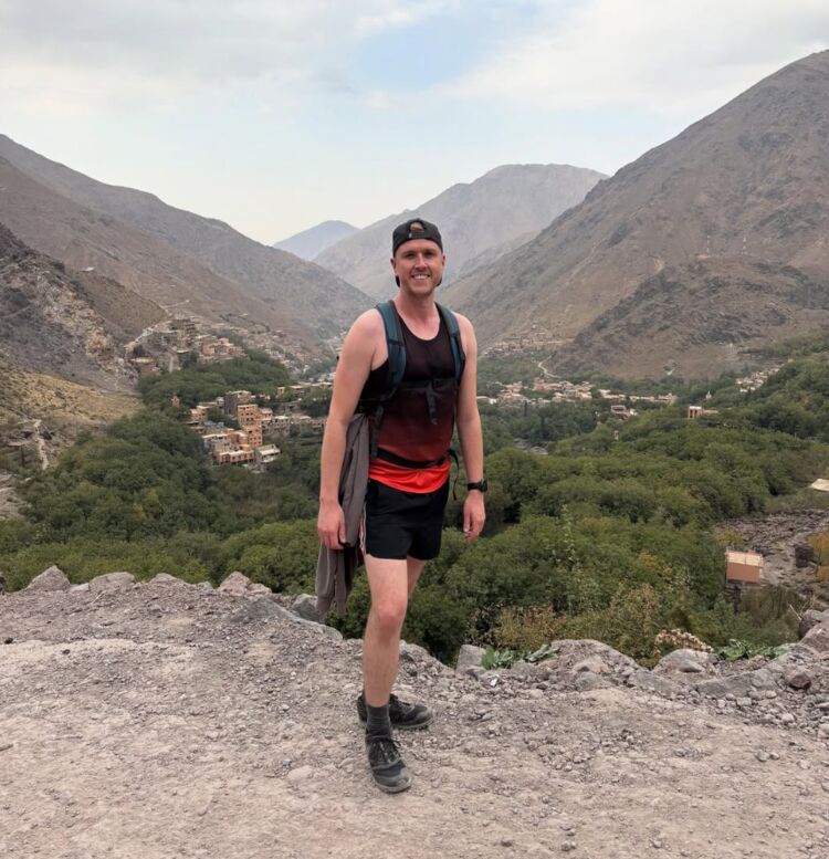  54288434  , 35 ,    -