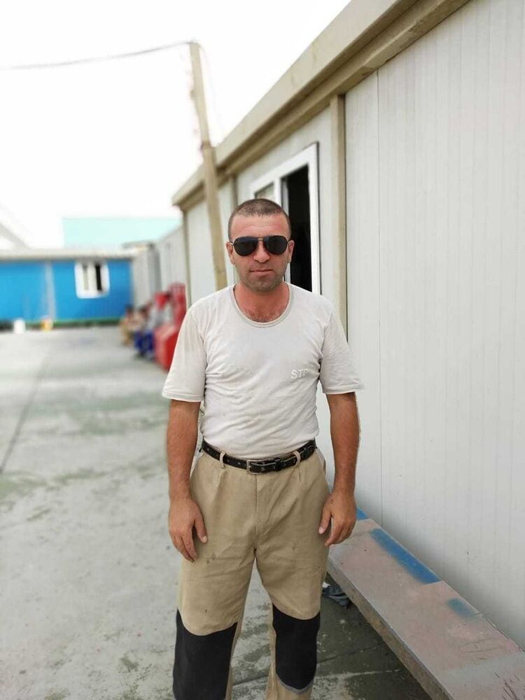  ,   Elwad, 48 ,   ,   , c 