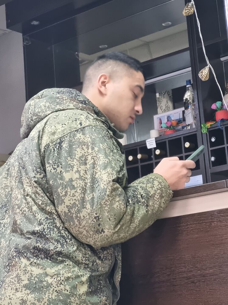  30977244  , 32 ,    