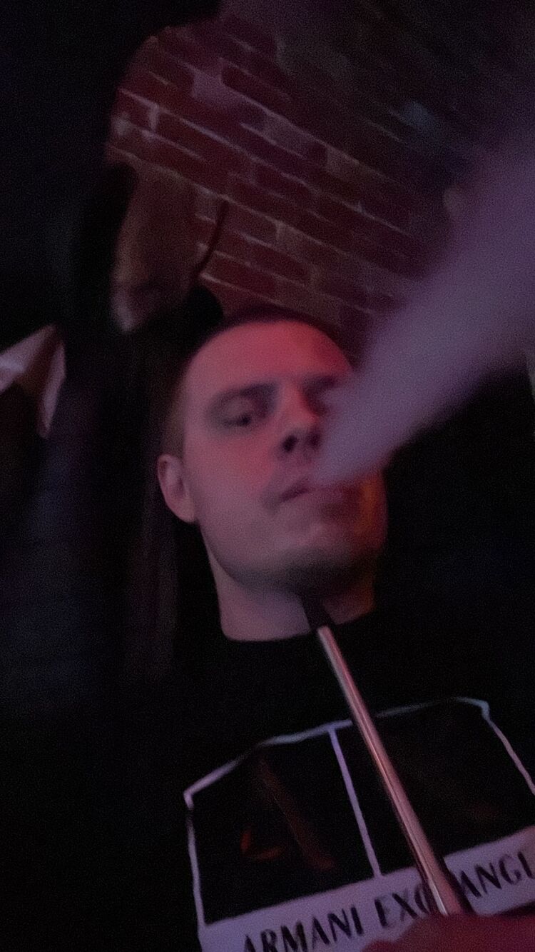 48460364  , 40 ,    --