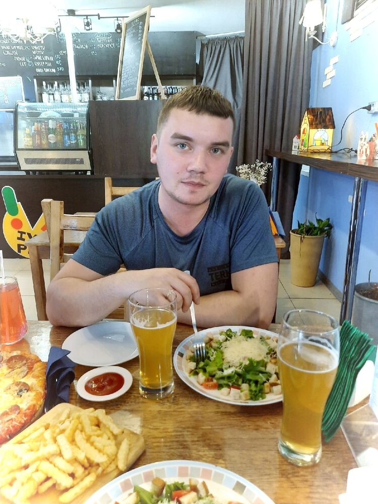  24005584  , 31 ,    