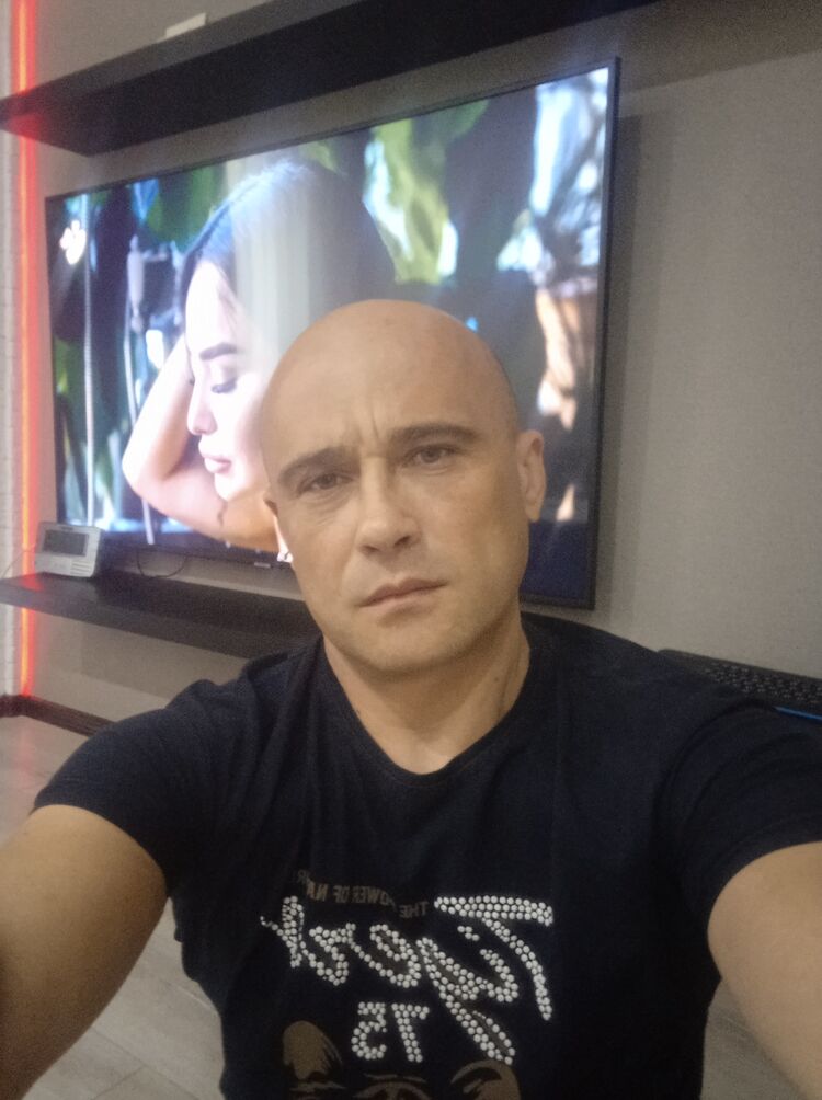  ,   Sergey, 42 ,   ,   , c 