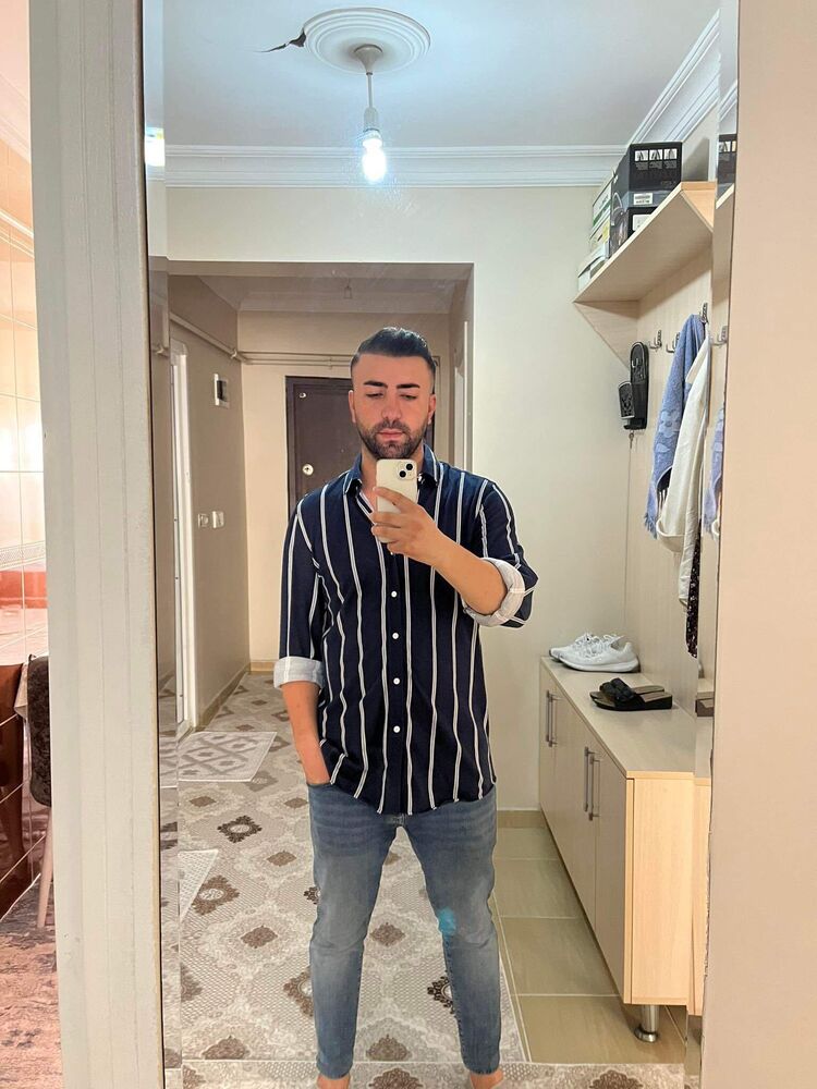  48264444  Ersin, 28 ,    