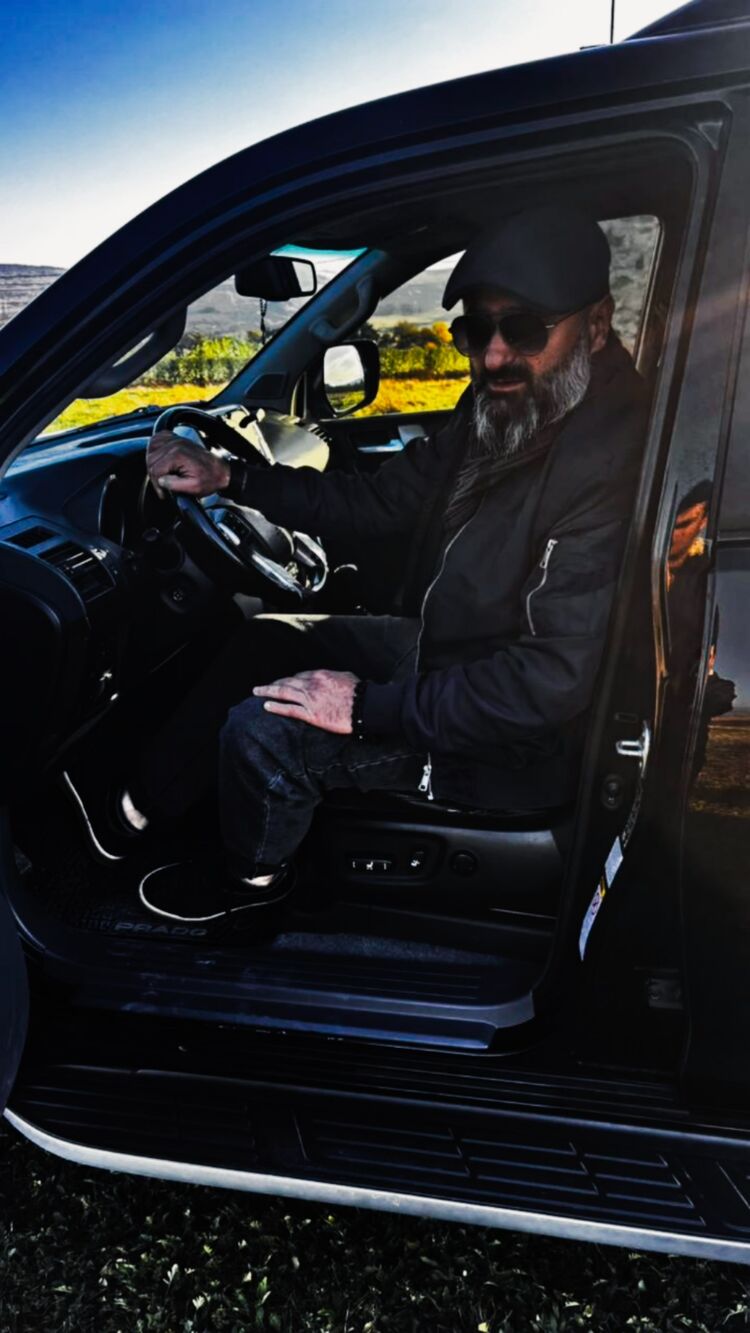  ,   Alexand, 37 ,   ,   