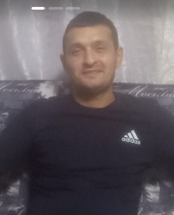  53868994  Aleksei, 41 ,    