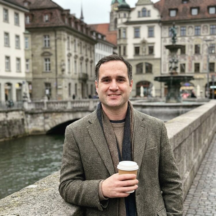 ���� 56111974 ������� �������, 44 ����, ���� ���������� � ������