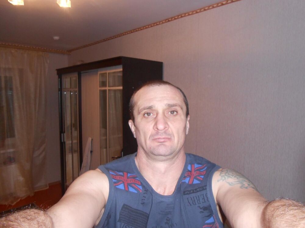  7000564  Kostya, 49 ,    