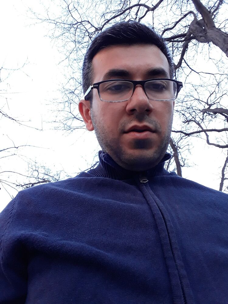  18245834  Elshan, 36 ,    