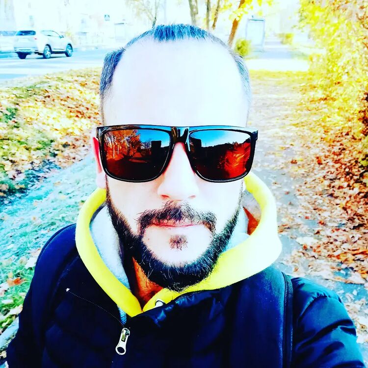  32691364  Aziz, 38 ,    