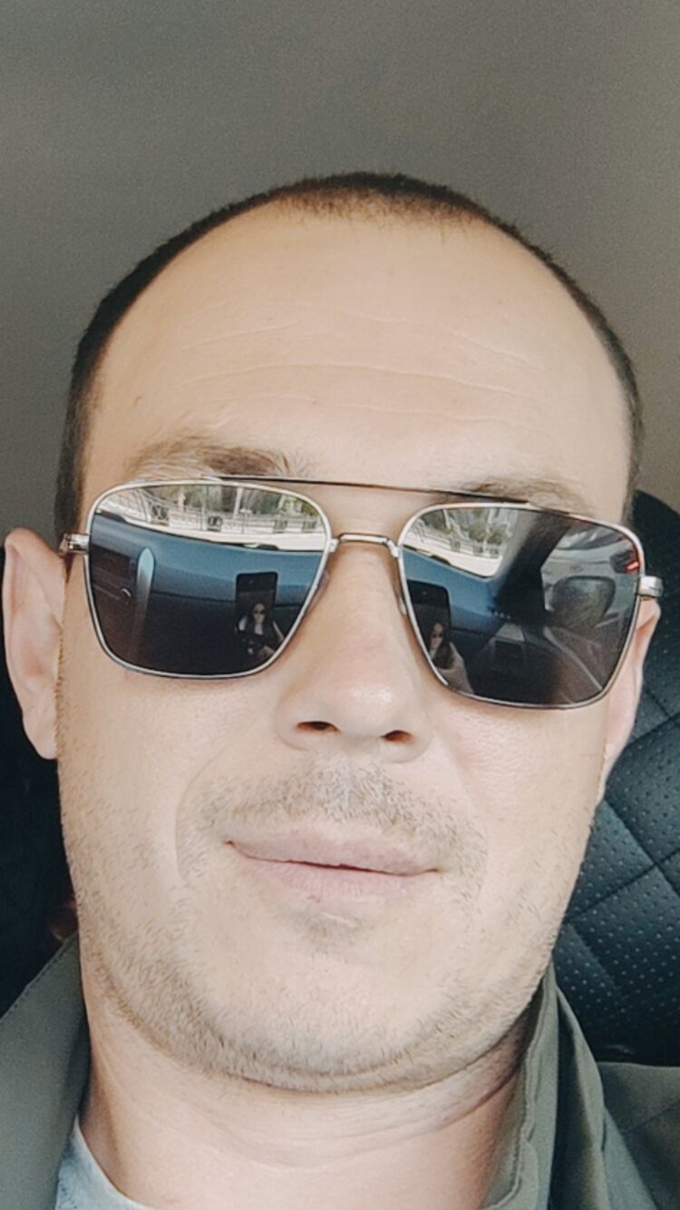  35646934  , 37 ,    