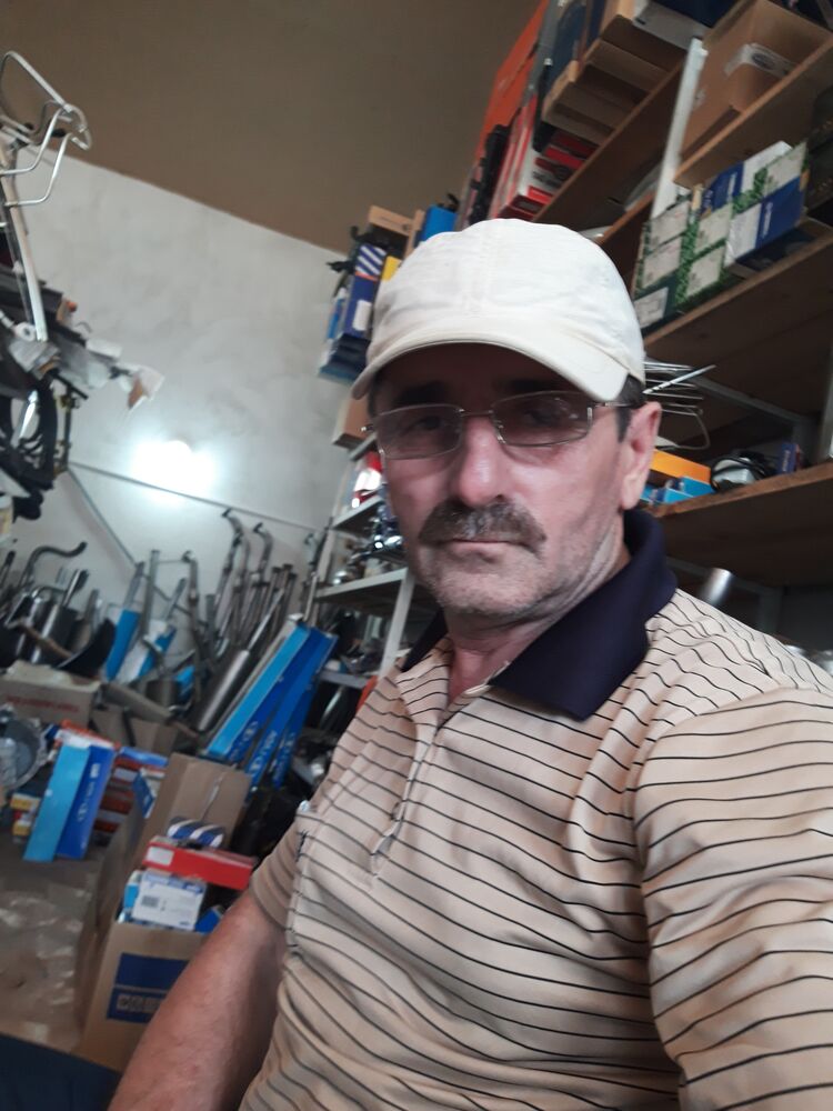  37101944  , 60 ,    
