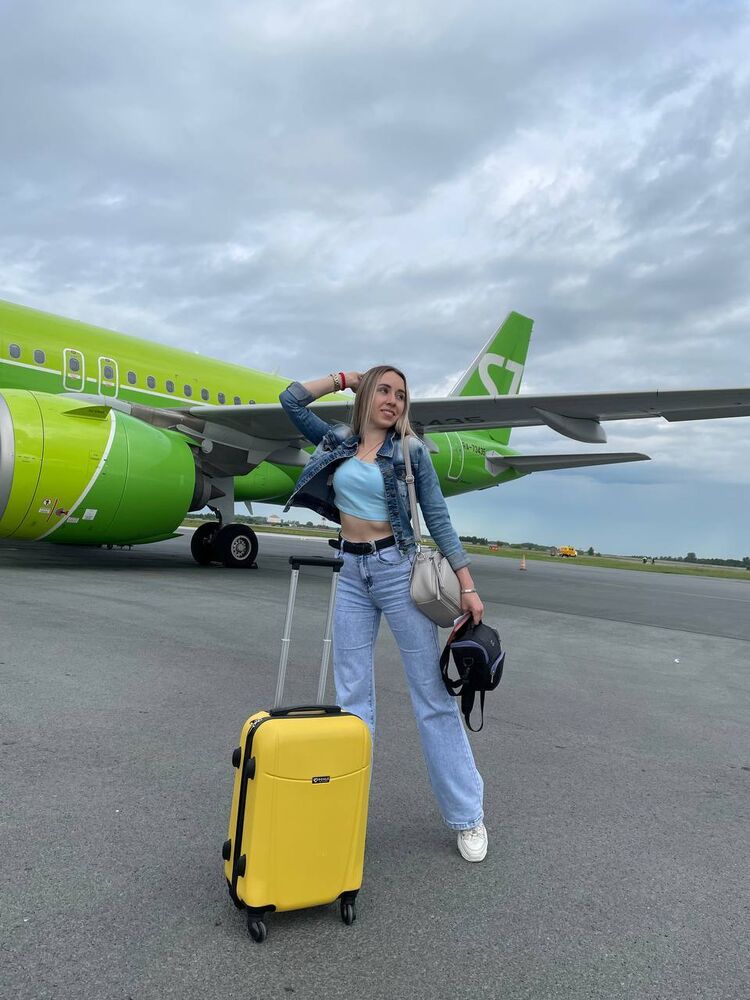  28758494  , 27 ,    -