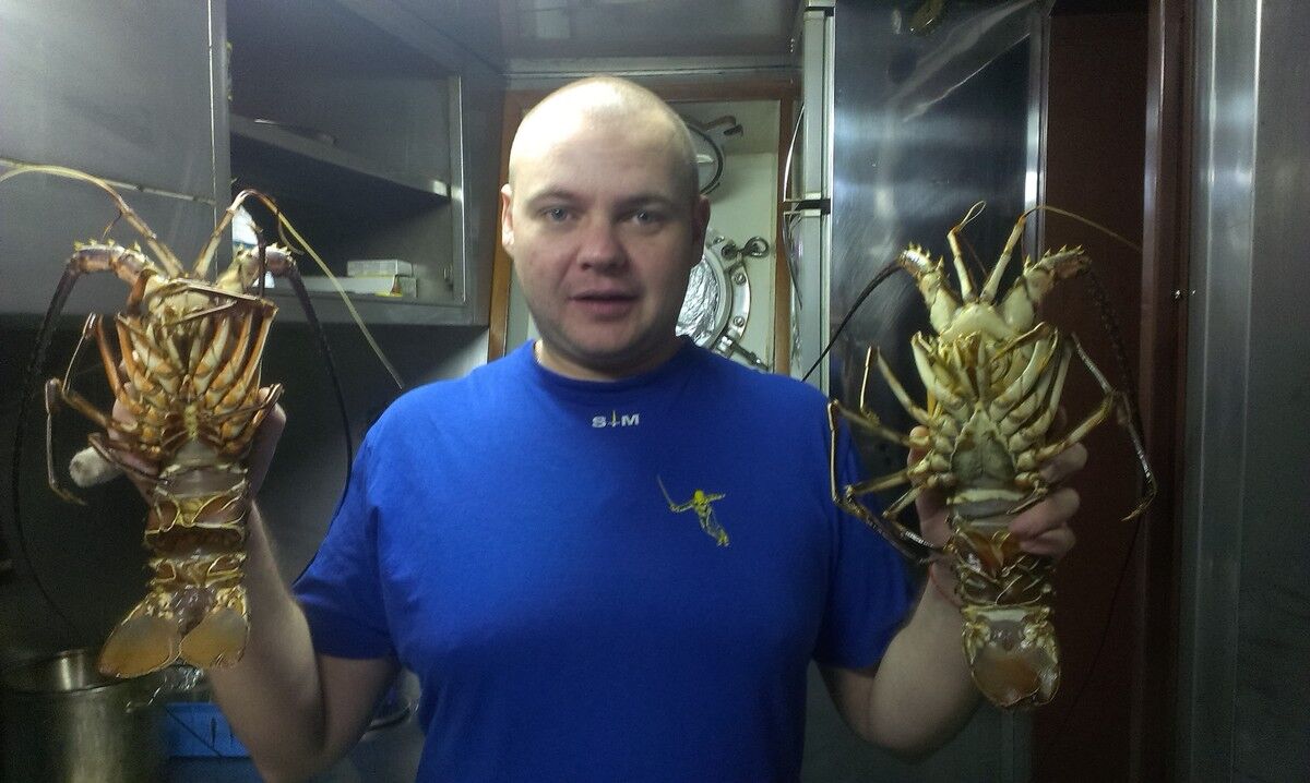  ,   Oleg, 40 ,   