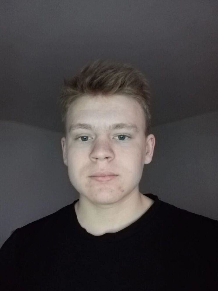  46682784  , 22 ,    
