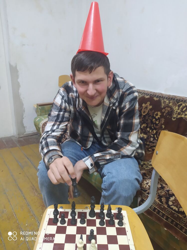  43208514  , 19 ,    