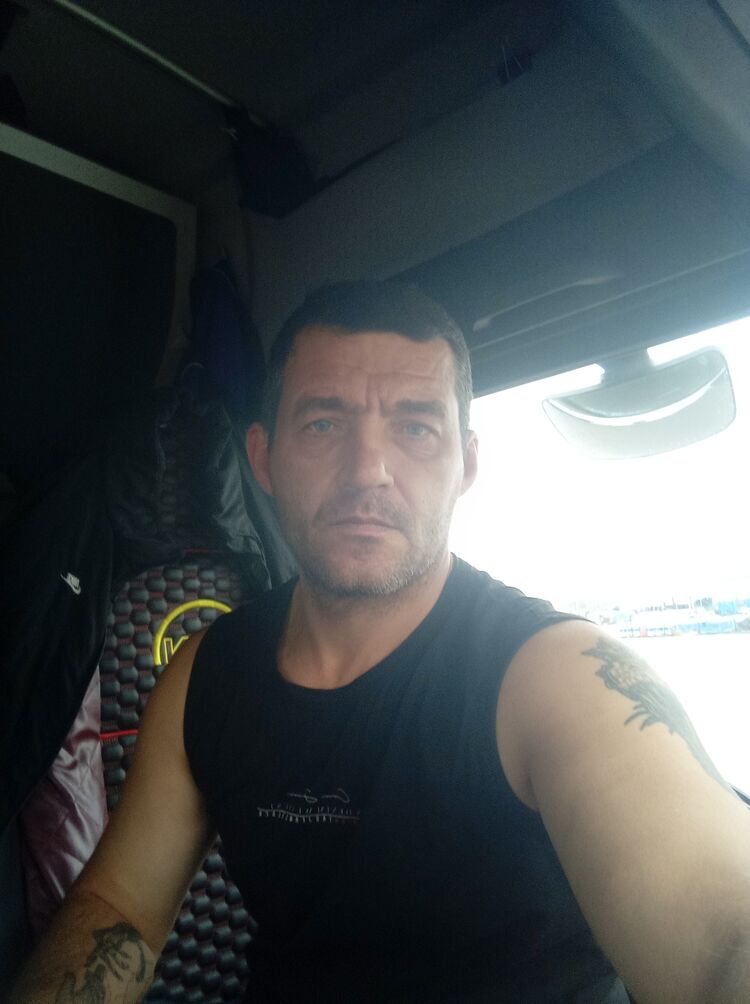  52579454  , 47 ,    
