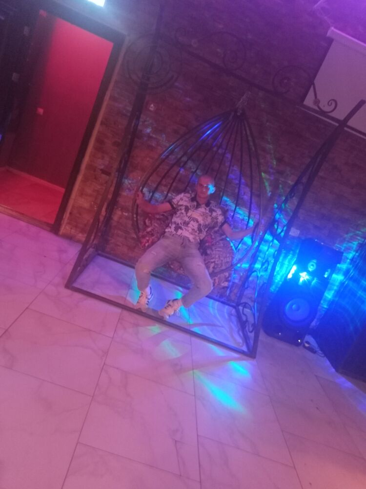  37157994  , 33 ,    