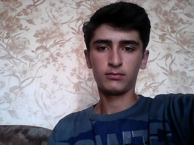  4840394  Ahmed  Khan, 30 ,    