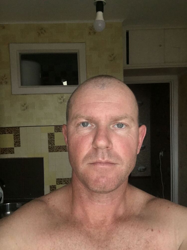  30773324  , 43 ,    