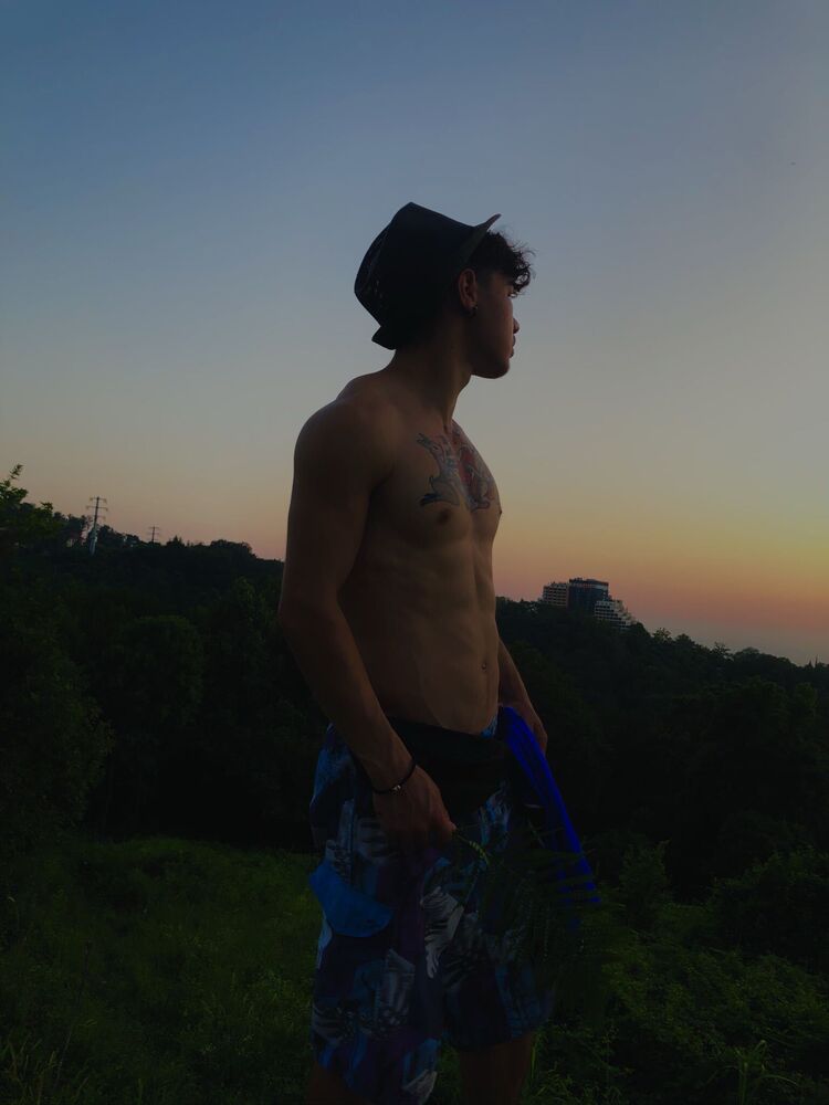  ,   , 28 ,   ,   