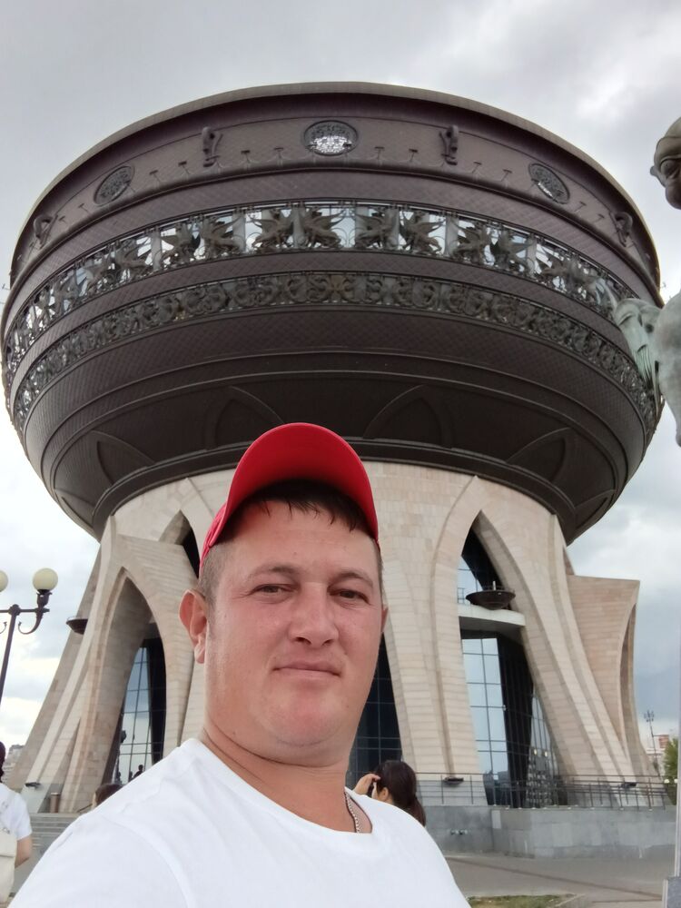  ,   Evgen, 35 ,   ,   