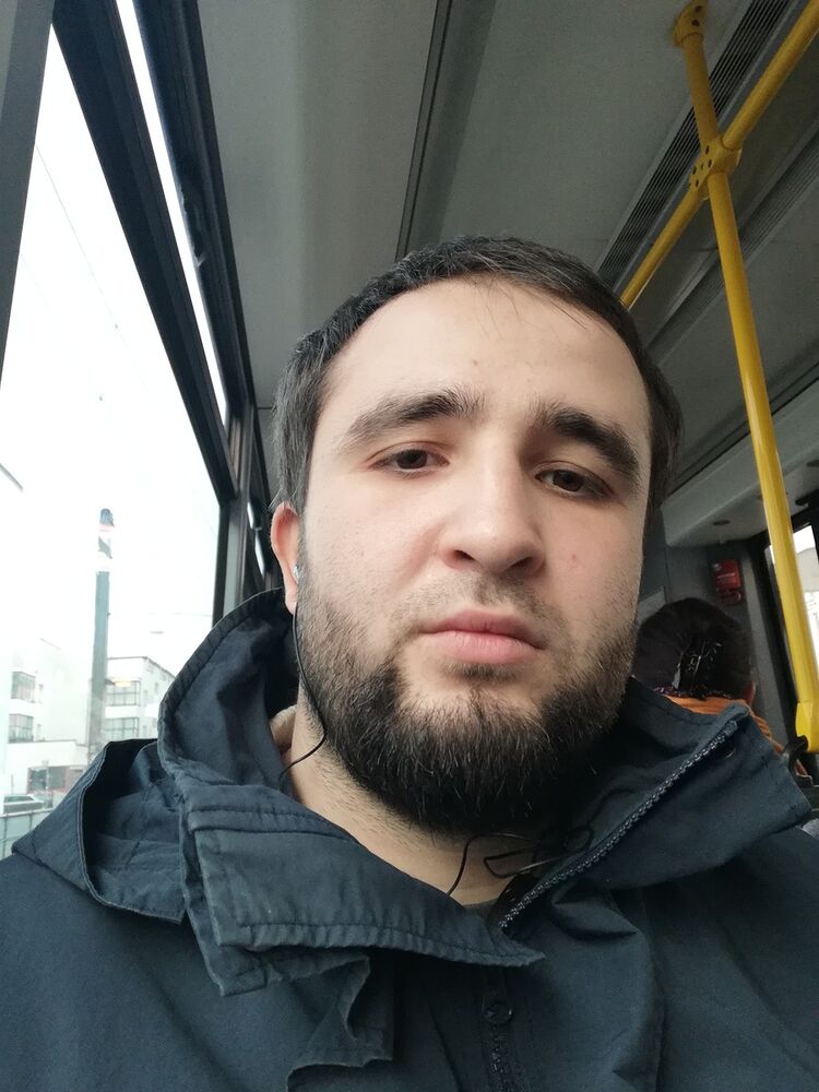 ,   Manro, 29 ,   ,   , c 
