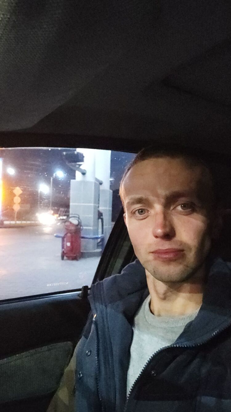  39806854  Vitaliy, 33 ,    
